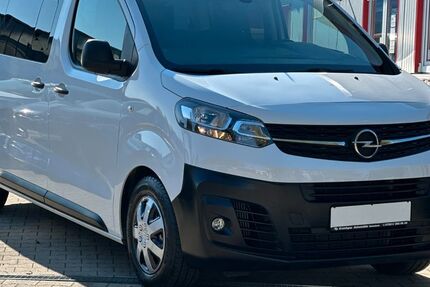 Opel Vivaro 85.000 km 23.995 &euro; Bruchsal-Helmsheim 76646