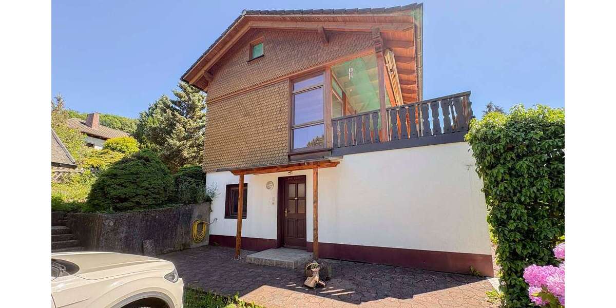 Einfamilienhaus Bad Brückenau - 6 Zimmer, 184 m&sup2;, 179.000&euro; | Angebot:26979355