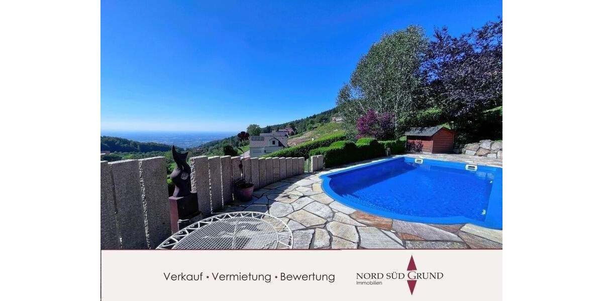 Denkmalgeschütztes Anwesen mit Gästehaus, Pool, Sauna und herrlichem Panoramablick über das Rheintal. 6 zimmer