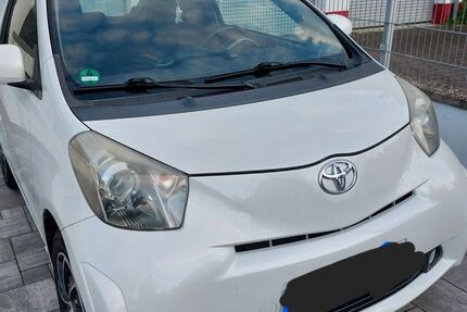 Toyota IQ 121.000 km 6.400 &euro; Mühltal 64367