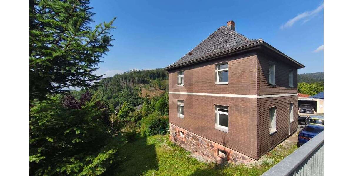 Einfamilienhaus Sonneberg - 7 Zimmer, 115 m&sup2;, 125.000&euro; | Angebot:25439357