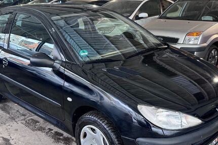 Peugeot 206 187.040 km 2.499 &euro; Wuppertal 42117