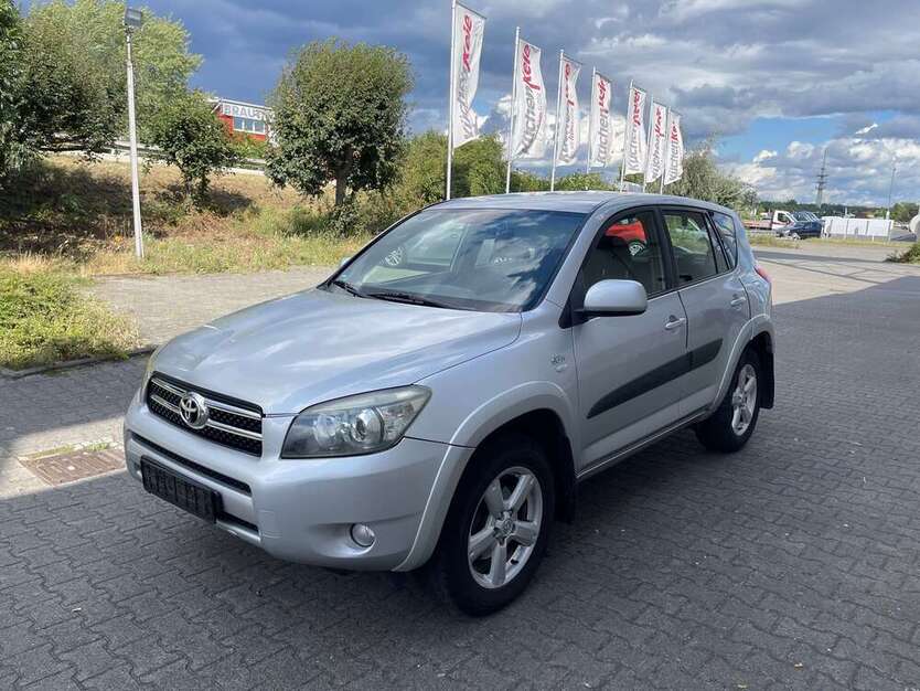 RAV 4