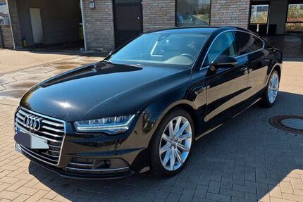 Audi A7 228.000 km 16.499 € Dortmund 44145