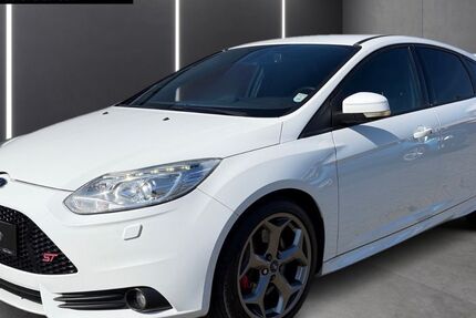 Ford Focus 141.441 km 10.490 &euro; Steinfurt 48565