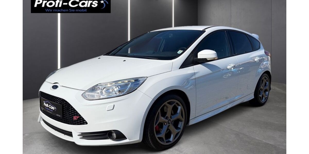 Ford Focus 141.441 km 10.490 &euro; Steinfurt 48565