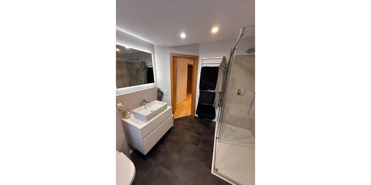 Dachgeschoßwohnung Lilienthal - 3 Zimmer, 70 m&sup2;, 1.000&euro; | Angebot:25952672