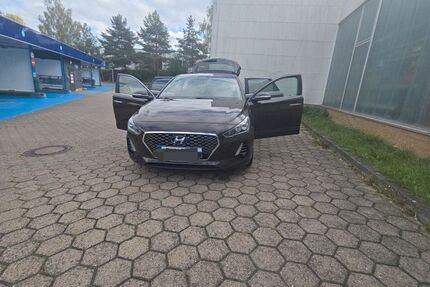 Hyundai i30 153.000 km 11.000 &euro; Gera 07546
