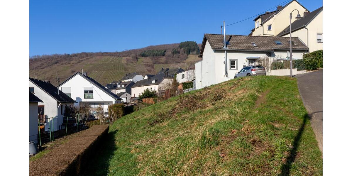 Schönes Baugrundstück in ruhiger Ortslage von Waldrach mit schönem Blick zimmer