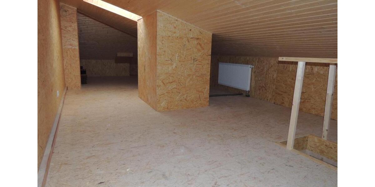 Einfamilienhaus Vechta - 3 Zimmer, 105 m&sup2;, 1.000&euro; | Angebot:25869795