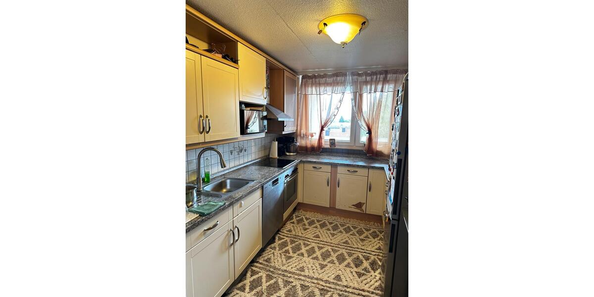Etagenwohnung Niederwerrn - 4 Zimmer, 98 m&sup2;, 238.000&euro; | Angebot:27024154