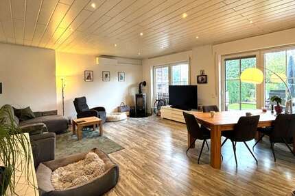 Haus Greven - 8 Zimmer, 215 m&sup2;, 449.000&euro; | Angebot:24698133