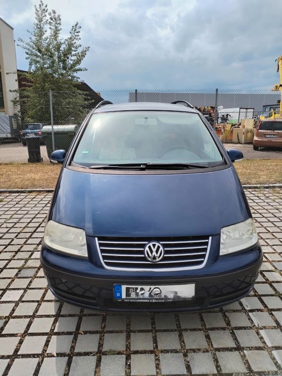 VW Sharan 242.000 km 2.000 € Regensburg 93053