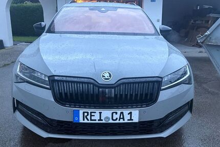 Skoda Superb 68.000 km 28.500 &euro; Seebruck 83358