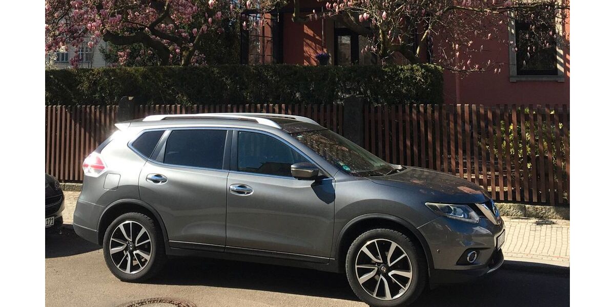 Nissan X-Trail 254.000 km 8.400 &euro; Radebeul 01445
