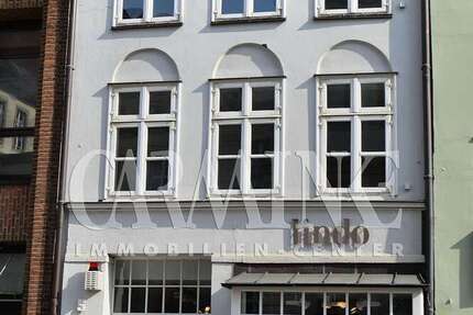 Einzelhandel in Lüneburg 2.950 € 300 m²
