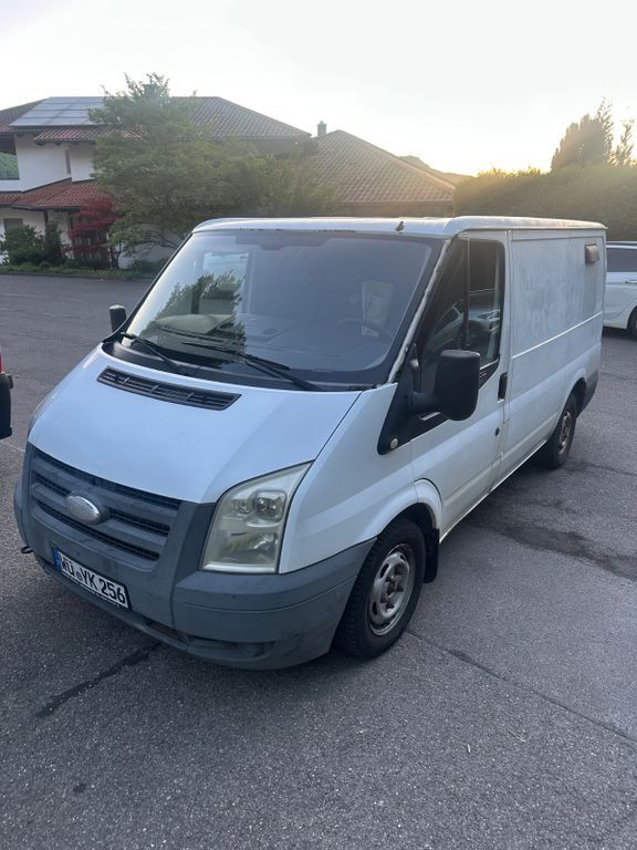 Ford Transit 140.000 km 850 € Bad Urach 72574