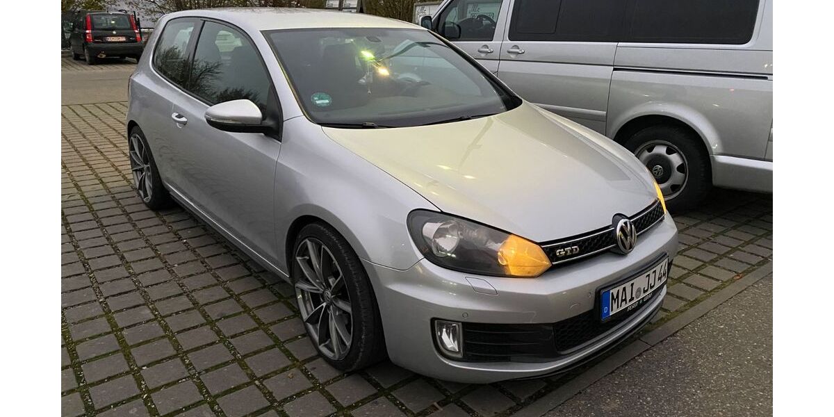 VW Golf 364.000 km 3.900 &euro; Mainburg 84048