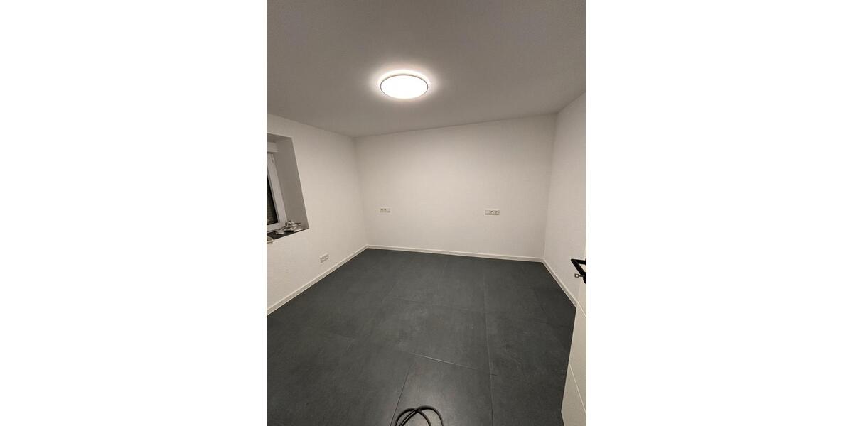 Etagenwohnung Schiffweiler - 2 Zimmer, 45 m&sup2;, 500&euro; | Angebot:26147369