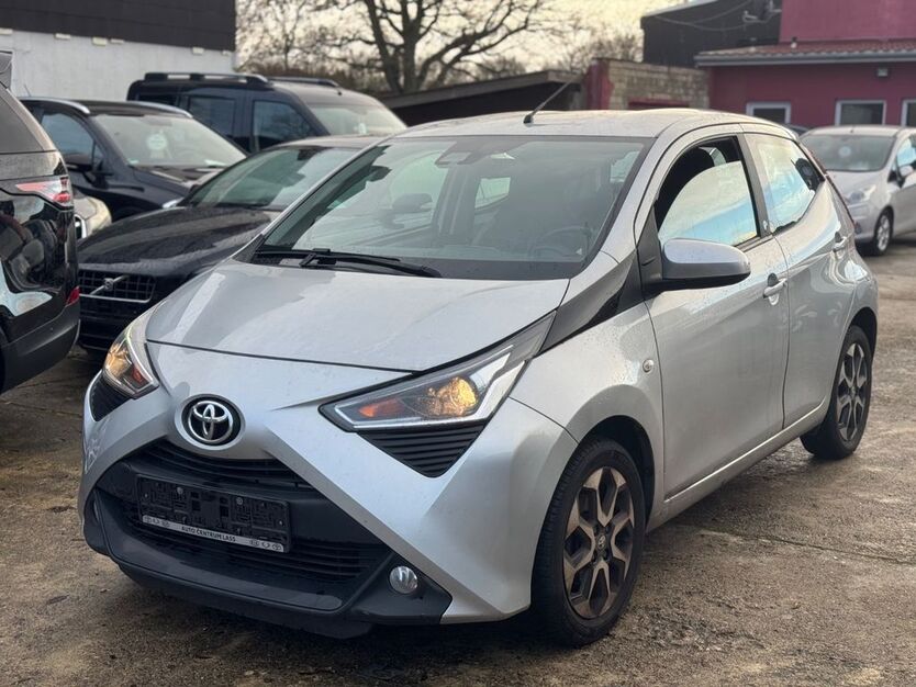 Toyota Aygo (X) 92.600 km 8.999 € Kiel 24107