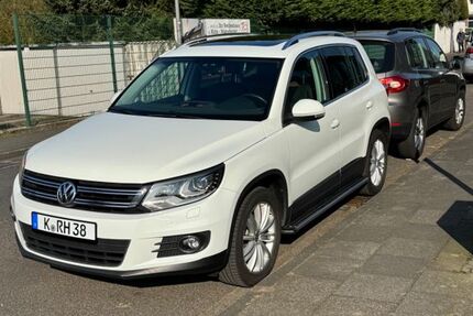 VW Tiguan 55.000 km 15.300 &euro; Köln porz 51147