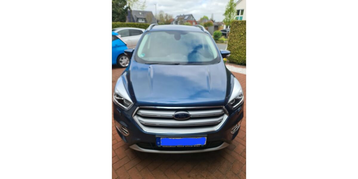 Ford Kuga 33.800 km 12.990 &euro; Scheessel 27383