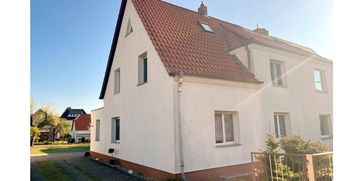 Doppelhaushälfte Weißwasser - 5 Zimmer, 130 m&sup2;, 250.000&euro; | Angebot:26260700