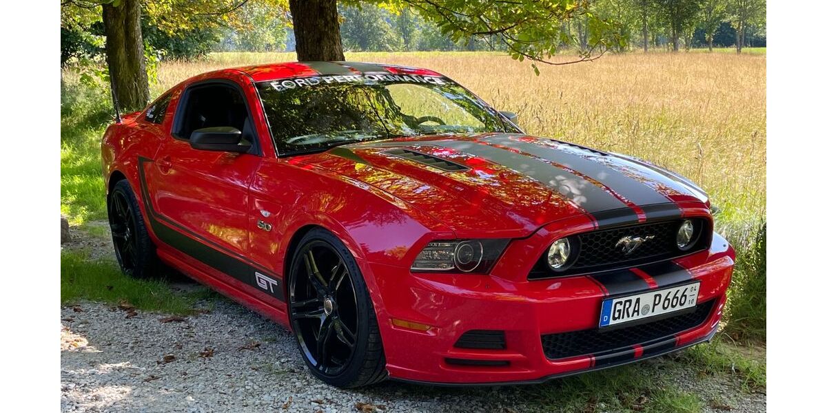 Ford Mustang 120.000 km 22.300 &euro; Spiegelau 94518