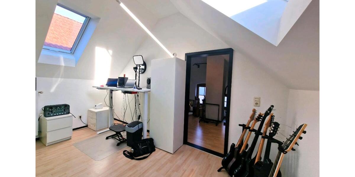 Einfamilienhaus Beilngries - 11 Zimmer, 230 m&sup2;, 645.000&euro; | Angebot:26458424