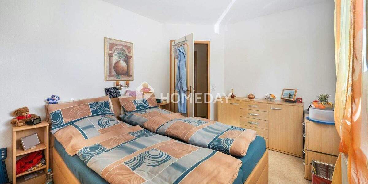 Etagenwohnung Freiberg - 3 Zimmer, 69 m&sup2;, 139.500&euro; | Angebot:25898494