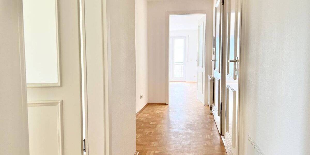 Etagenwohnung Dresden Kleinzschachwitz - 3 Zimmer, 91 m&sup2;, 309.990&euro; | Angebot:26694605