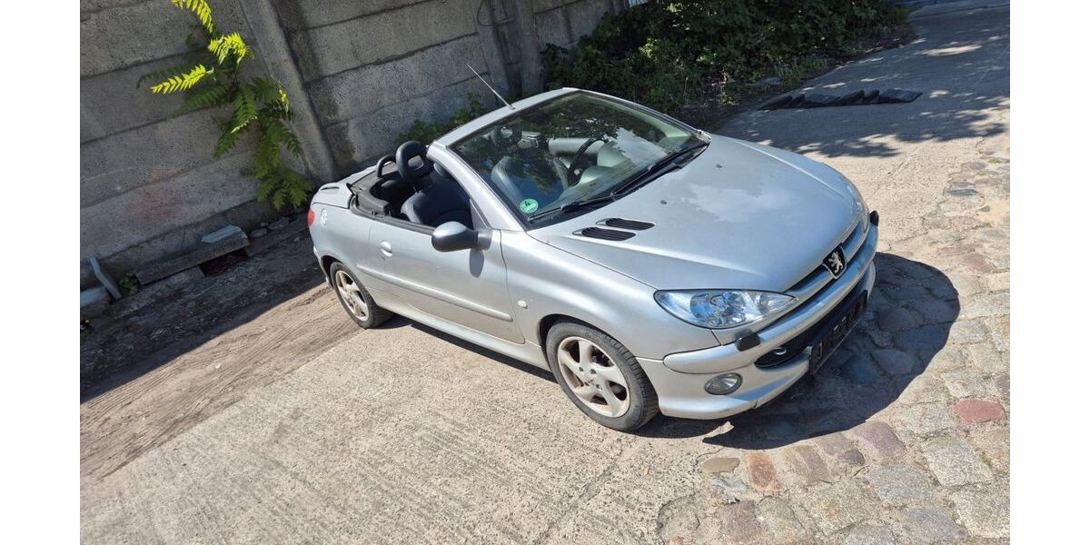 Peugeot 206 83.276 km 2.300 &euro; Berlin 13055