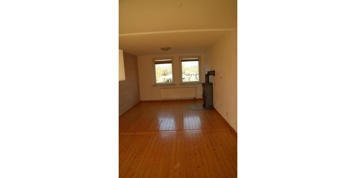 Einfamilienhaus Friedland - 8 Zimmer, 150 m&sup2;, 1.750&euro; | Angebot:25307911