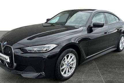 BMW i4 52.702 km 33.990 &euro; Mühldorf am Inn 84453