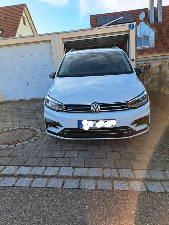 VW Touran 99.000 km 20.990 € Rohrbach 85296