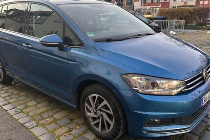VW Touran 113.000 km 14.499 &euro; Troisdorf 53842