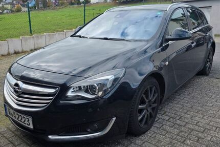 Opel Insignia 185.000 km 5.900 € Wuppertal 42289