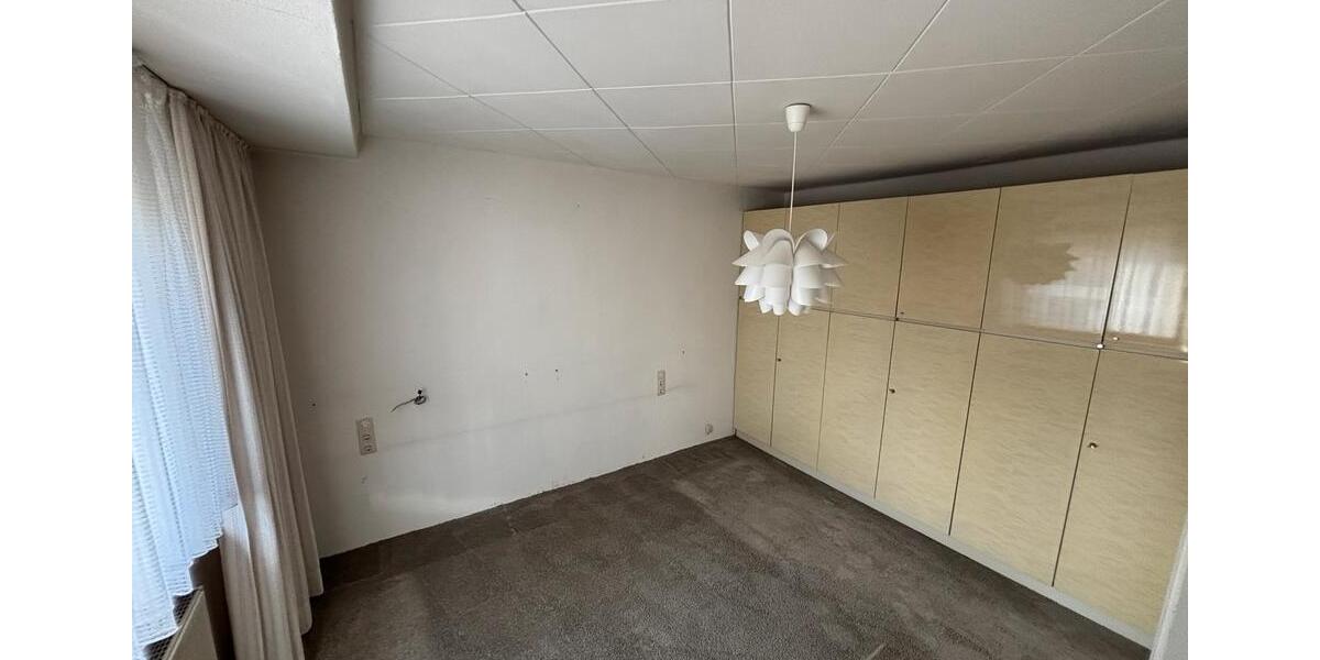Doppelhaushälfte Nürnberg Herrnhütte - 1 Zimmer, 9 m&sup2;, 1.650&euro; | Angebot:26102329