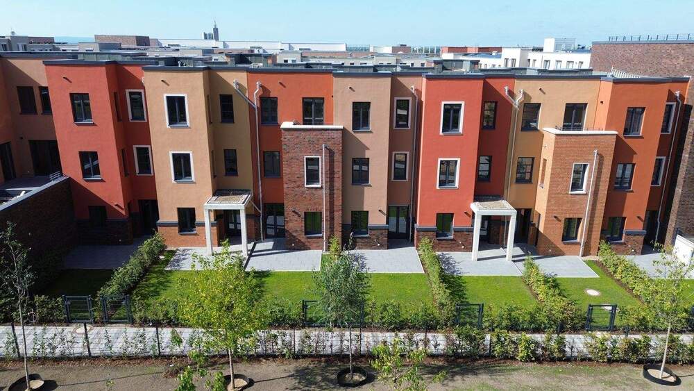 Mehrfamilienhaus, Wohnhaus Hannover Bemerode - 5 Zimmer, 181 m&sup2;, 2.190&euro; | Angebot:25731242