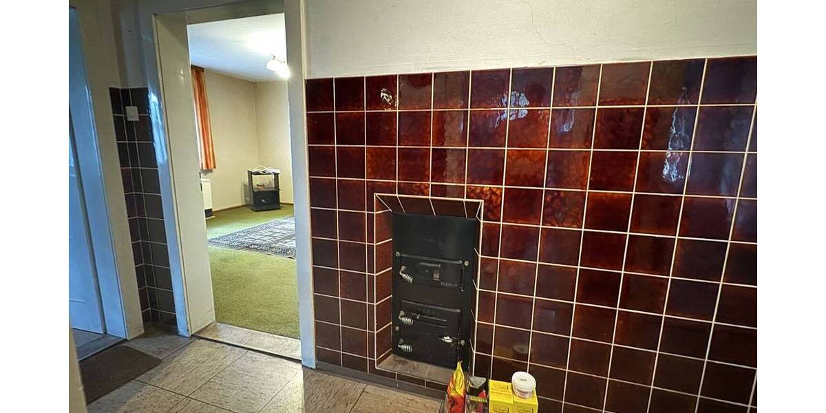 Einfamilienhaus Weisendorf / Oberlindach Oberlindach - 9 Zimmer, 205 m&sup2;, 1.595&euro; | Angebot:25672959