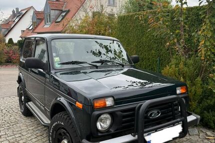 Lada Taiga 23.000 km 16.500 € Neusäß 86356