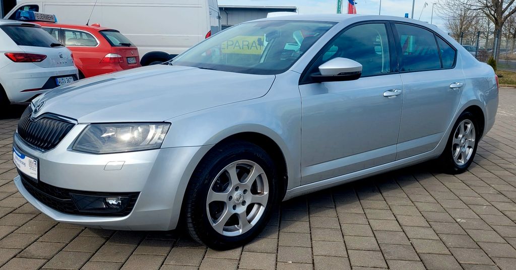 Skoda Octavia 127.000 km 11.490 &euro; Reichenberg,Albertshausen 97234