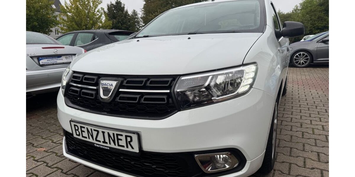 Dacia Sandero 66.000 km 7.999 &euro; Dortmund 44265