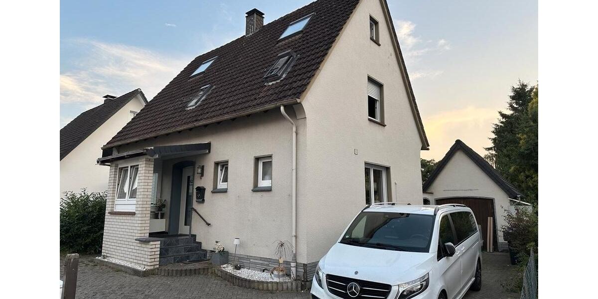 Einfamilienhaus Lage - 6 Zimmer, 120 m&sup2;, 398.000&euro; | Angebot:27086069