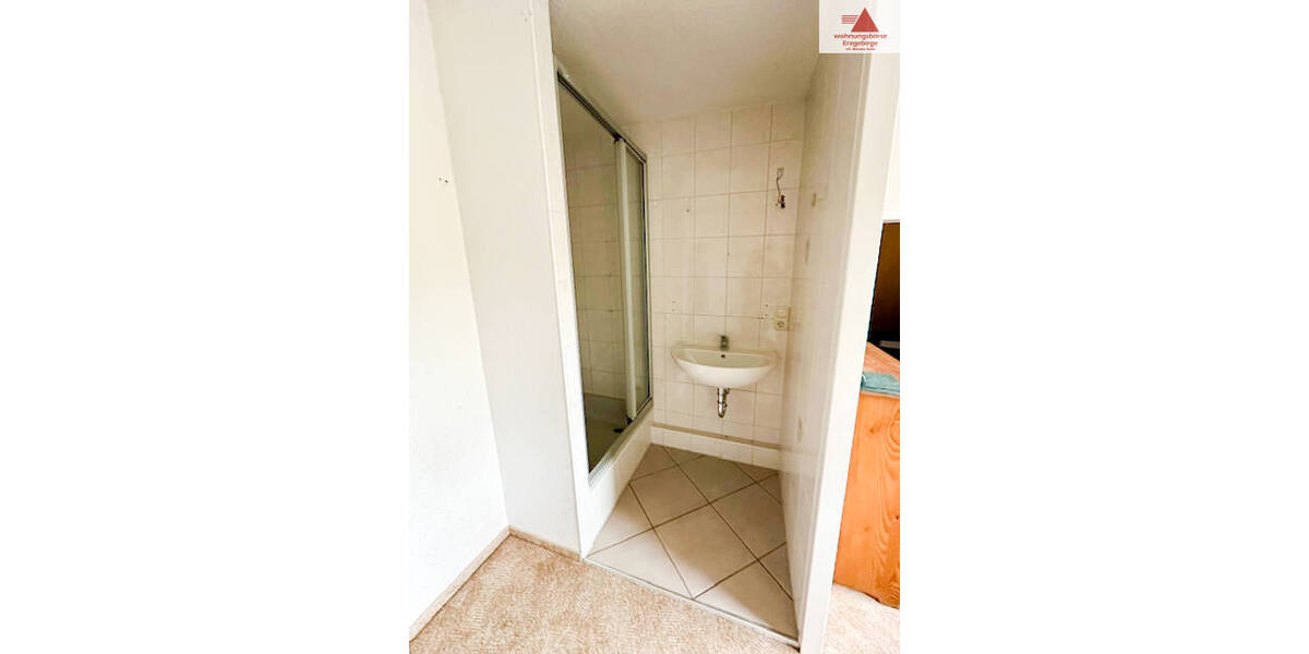 Mehrfamilienhaus, Wohnhaus Lengefeld / Lippersdorf Lippersdorf - 1 Zimmer, 256 m&sup2;, 159.000&euro; | Angebot:25744559