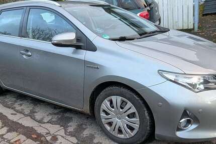 Toyota Auris 189.000 km 9.600 € Wülfrath 42489