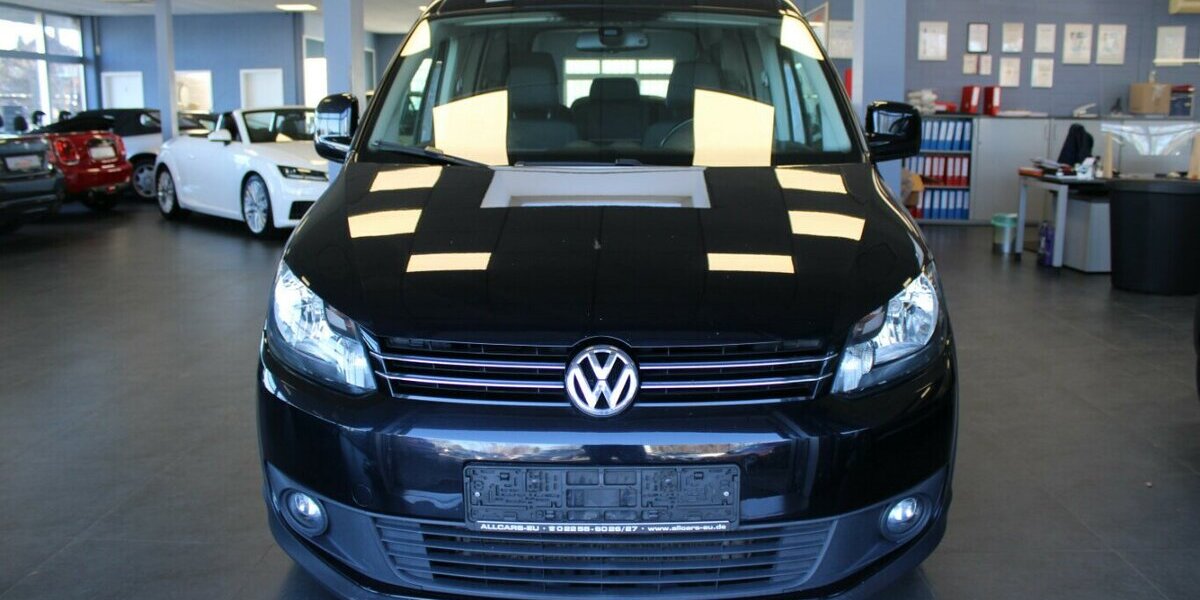 VW Caddy 2.0 TDI 140cv Tramper 122.019 km 15.980 &euro; Euskirchen 53881