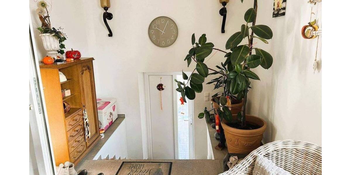Einfamilienhaus Seegebiet Mansfelder Land Hornburg - 4 Zimmer, 115 m&sup2;, 1.100&euro; | Angebot:26867191