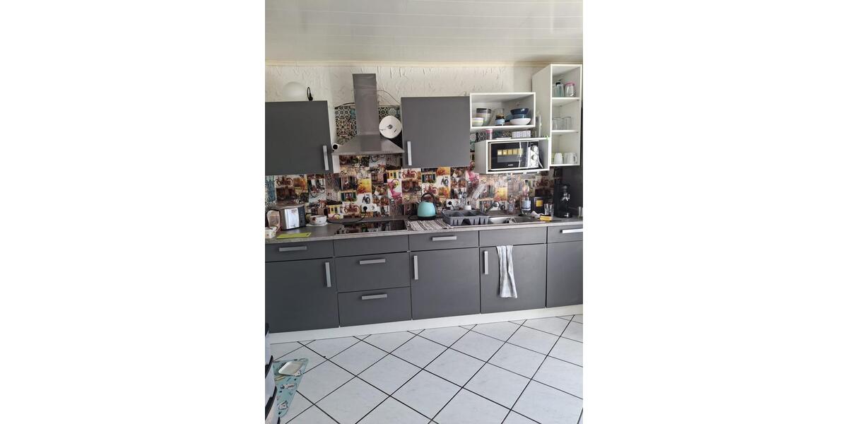 Etagenwohnung Varel - 1 Zimmer, 110 m&sup2;, 740&euro; | Angebot:26241986