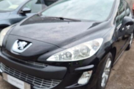 Peugeot 308 192.000 km 2.450 &euro; Kempten 87439